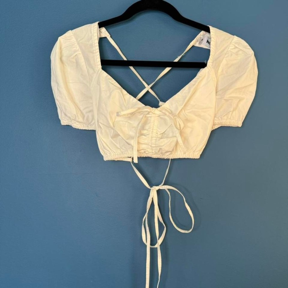 Twin Crop Top Women's‎ Size Small White Puff Sleeves Lace Up Milkmaid Open Back